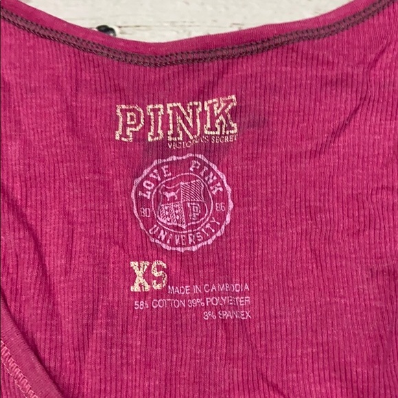 🌵3/$20• Victoria’s Secret Pink Boyfriend Tank Top - Picture 3 of 4
